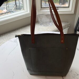 Portland Leather Company tote in dark green/blue with leather straps